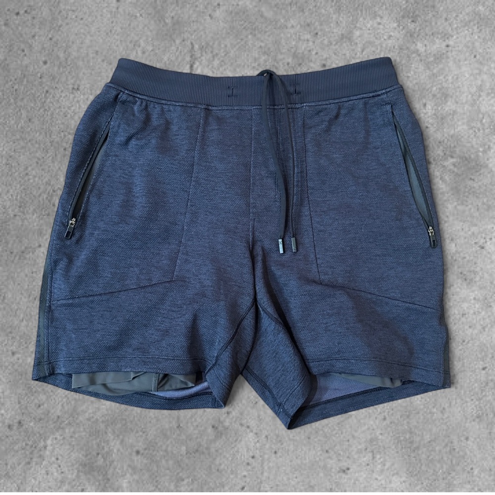 Lululemon T.H.E. Short Mesh *Liner 7in Medium